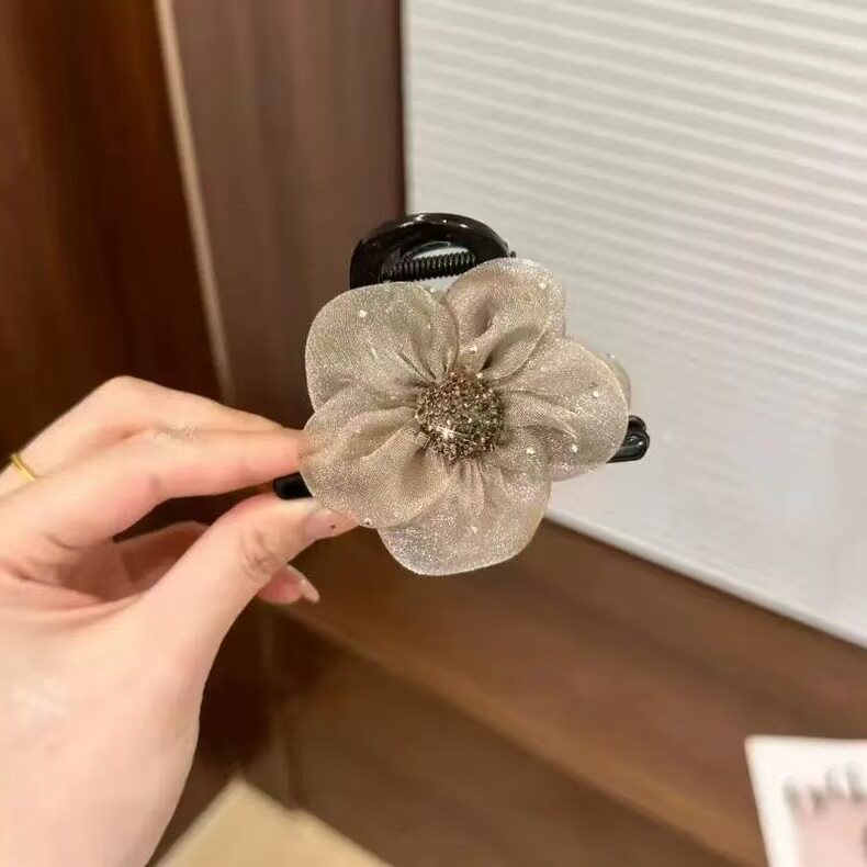 新款牡丹花羽毛网红高颜值轻奢时尚后脑勺鲨鱼洋气发夹上档次