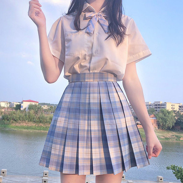 Gq9102チェックスカート + 白い先襟半袖 + 蝶ネクタイ