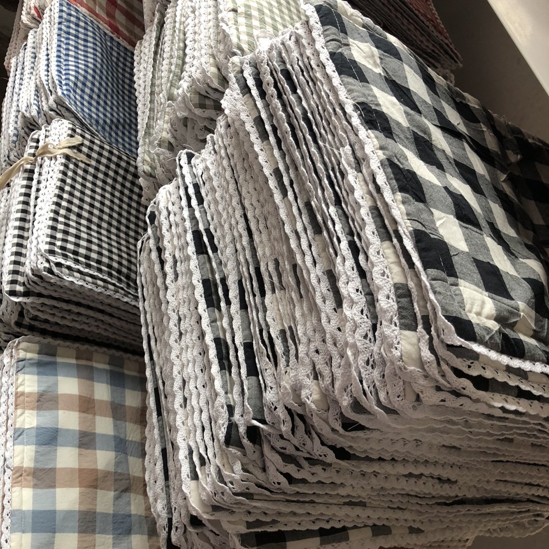 Factory production pure cotton washed cotton pillowcase Plaid quilted pillowcase adult thickened student dormitory pillowcase pure cotton