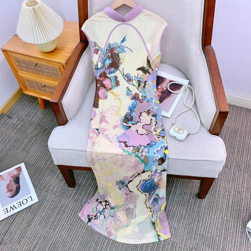 Đầm suông in họa tiết cổ tròn phối hai mặt mặc được, dáng dài trung bình — Màu xanh cam phiên bản thông thường, Phiên bản mở rộng màu vàng tím, Phiên bản mở rộng màu xanh cam, Phiên bản thông thường màu vàng tím
