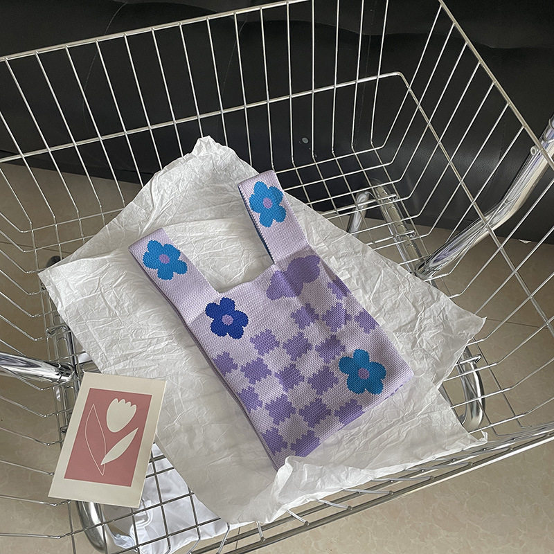 チェス盤の花-紫