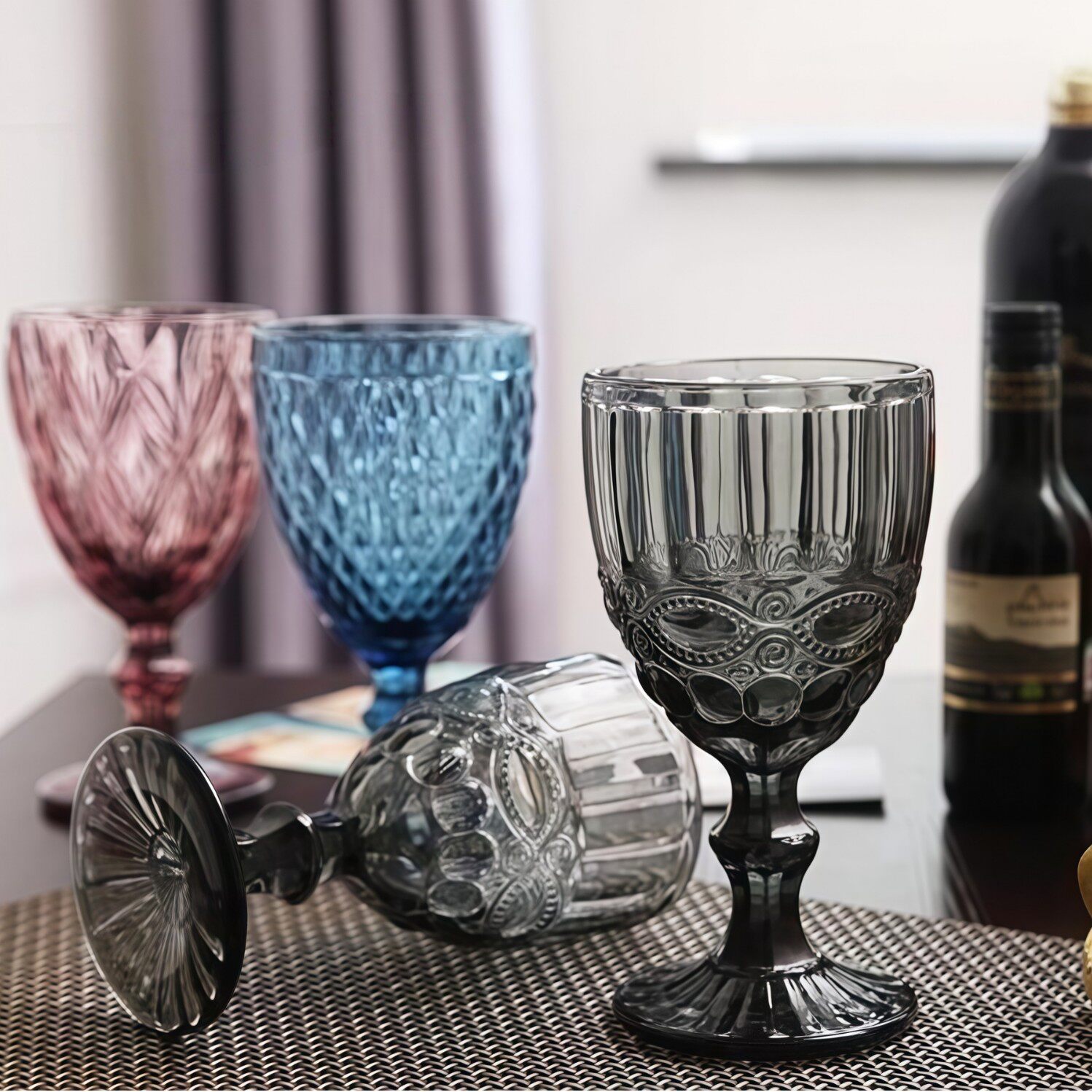 Cross-Border Wholesale European Style Embossed Red Wine Glass Colored Glass Beverage Cup Thickened Juice Milk Cup Wedding Goblet