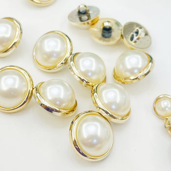 Abs Semi-Circular Thin Narrow Edge Pearl Hand-Sewn Buttons Small Fragrant Round Versatile Outwear Windbreaker Outwear Sweater Buttons