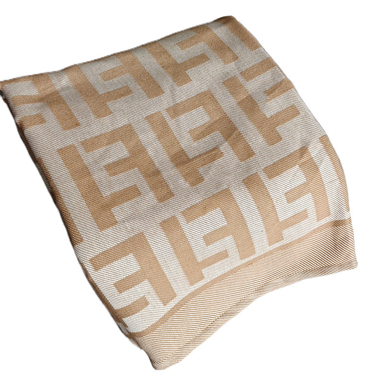 Summer quilt blanket blanket nap blanket first class aviation blanket aircraft blanket air conditioning nap blanket can be used for hair