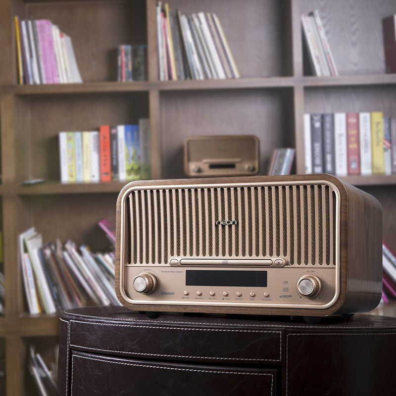 neon (Li Yang) Retro Audio Old Bluetooth Small Audio Wooden Home FM Radio Speaker CD Machine