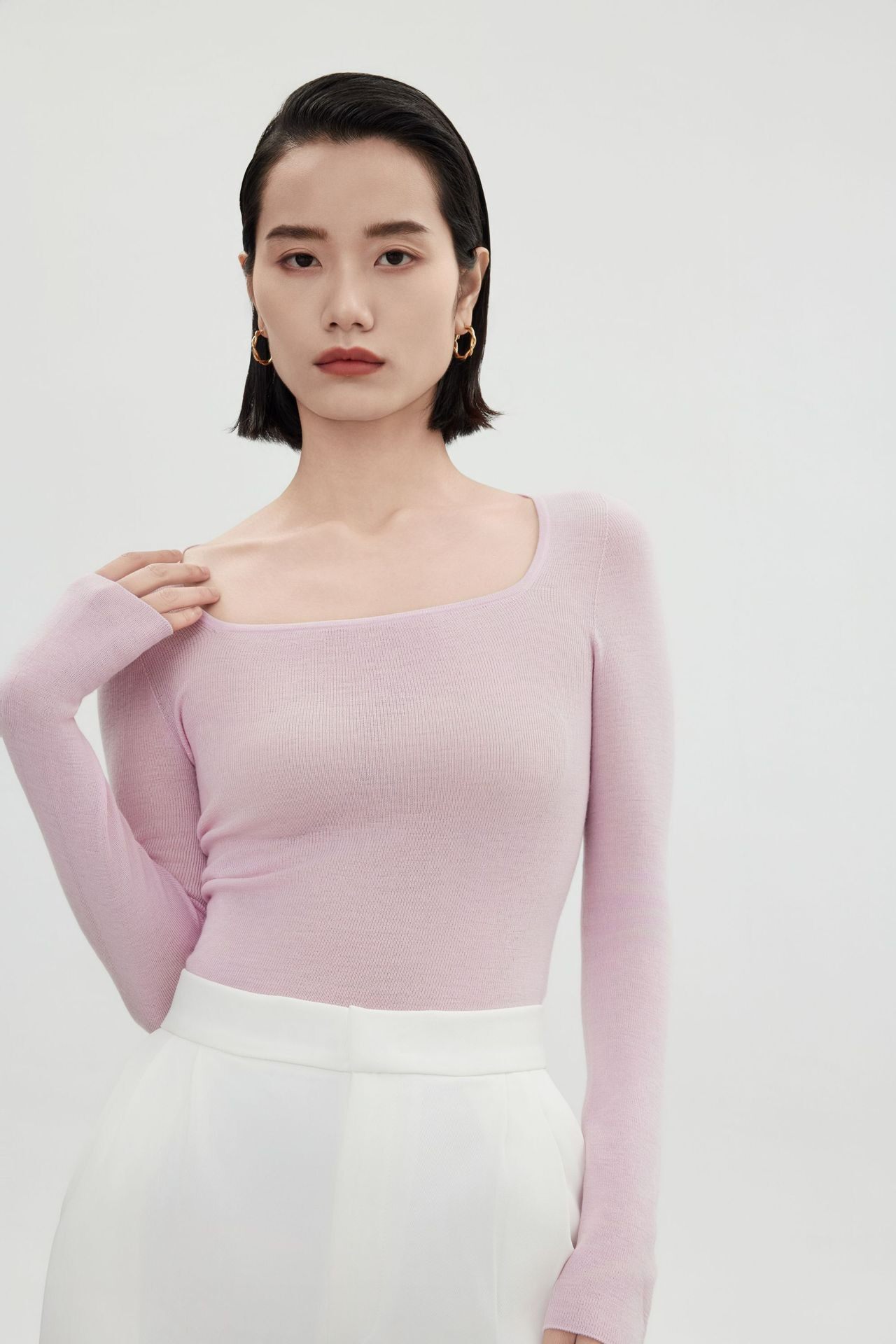 100%美丽诺羊毛方领针织衫修身显瘦薄款长袖上衣气质通勤打底衫女