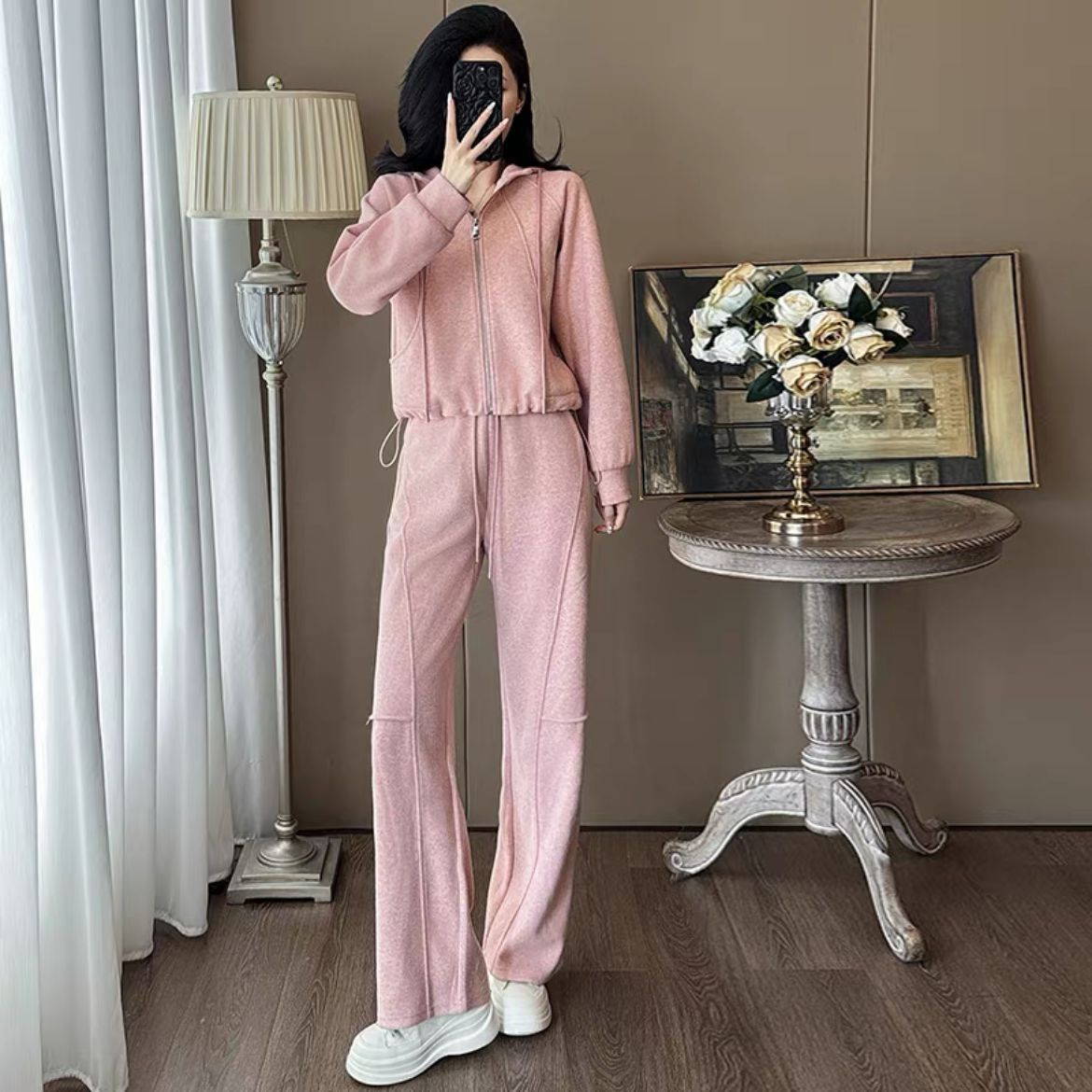 (Mới) Mã B9685 Giá 1420K: Áo Khoác Nữ Doreic Cả Bộ 2 Món Hàng Mùa Xuân Thu Đông Trông Trẻ Hơn Tuổi Thời Trang Nữ Chất Liệu G04 Sản Phẩm Mới, (Miễn Phí Vận Chuyển Toàn Quốc).