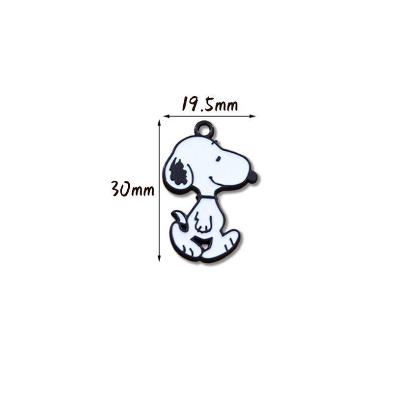 Classic Animated Cartoon Joint Snoopy Black and White Pendant Cool Disco Hip-Hop Trendy Girlfriends Couple Sweater Chain