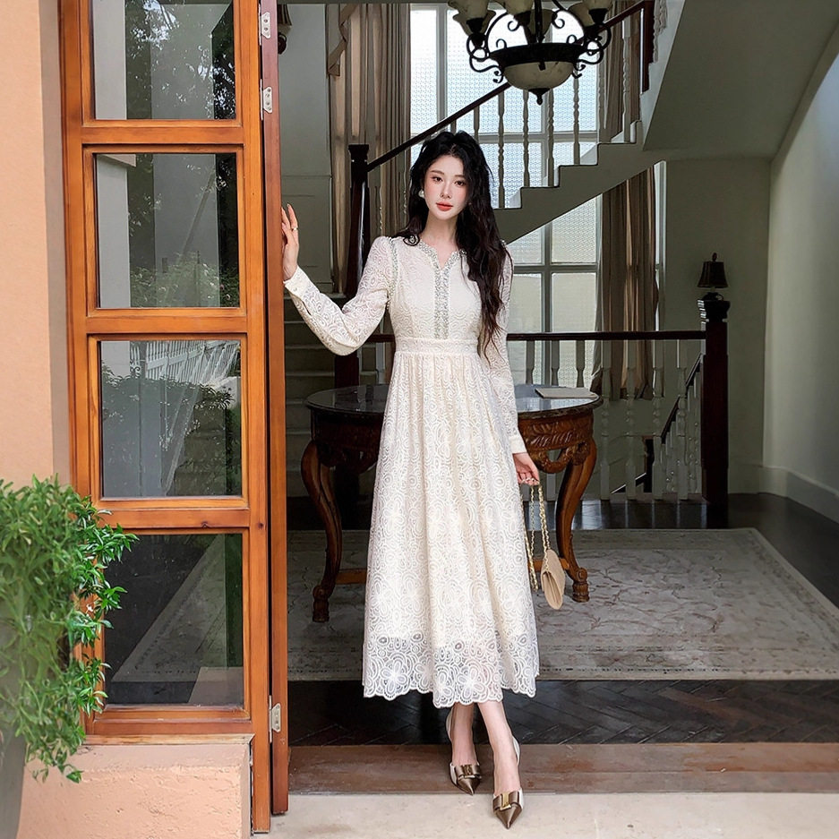 French Style Evening Dress for Women V Neck Long Sleeve Embroidered Lace with Rhinestones Elegant Party Wear