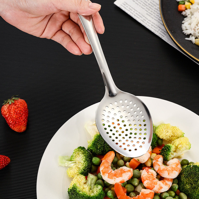 Buffet Special Sub-spoon Stainless Steel Colander Household Kitchen Long Handle Pointy Spoon Restaurant Public Vegetable Spoon for Fishing Gracilaria