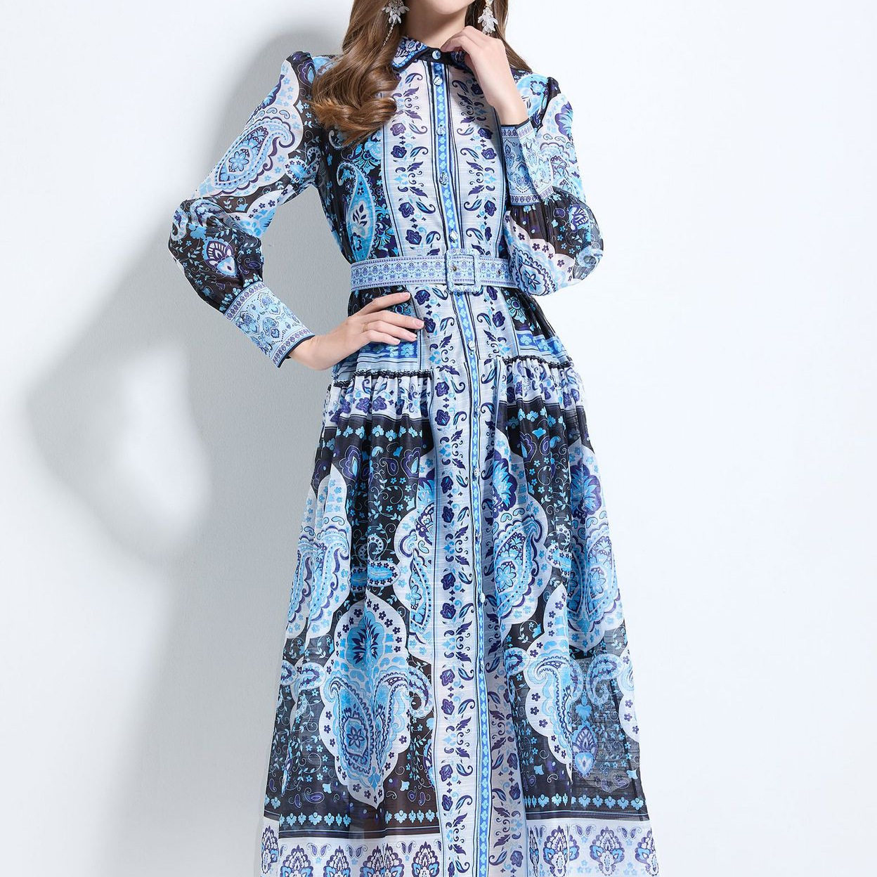 Vintage French Elegant Floral Print Maxi Dress for Women Waist Defining Flared Skirt Pleated Design Perfect for