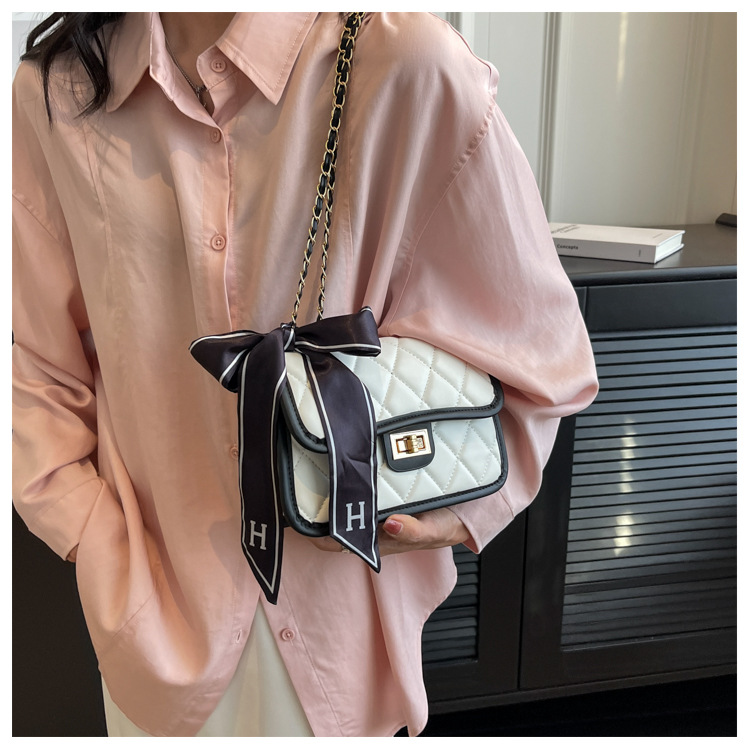 O1CN01y6wihM1eUnZIVzQNL !!2215476473875 0 cib