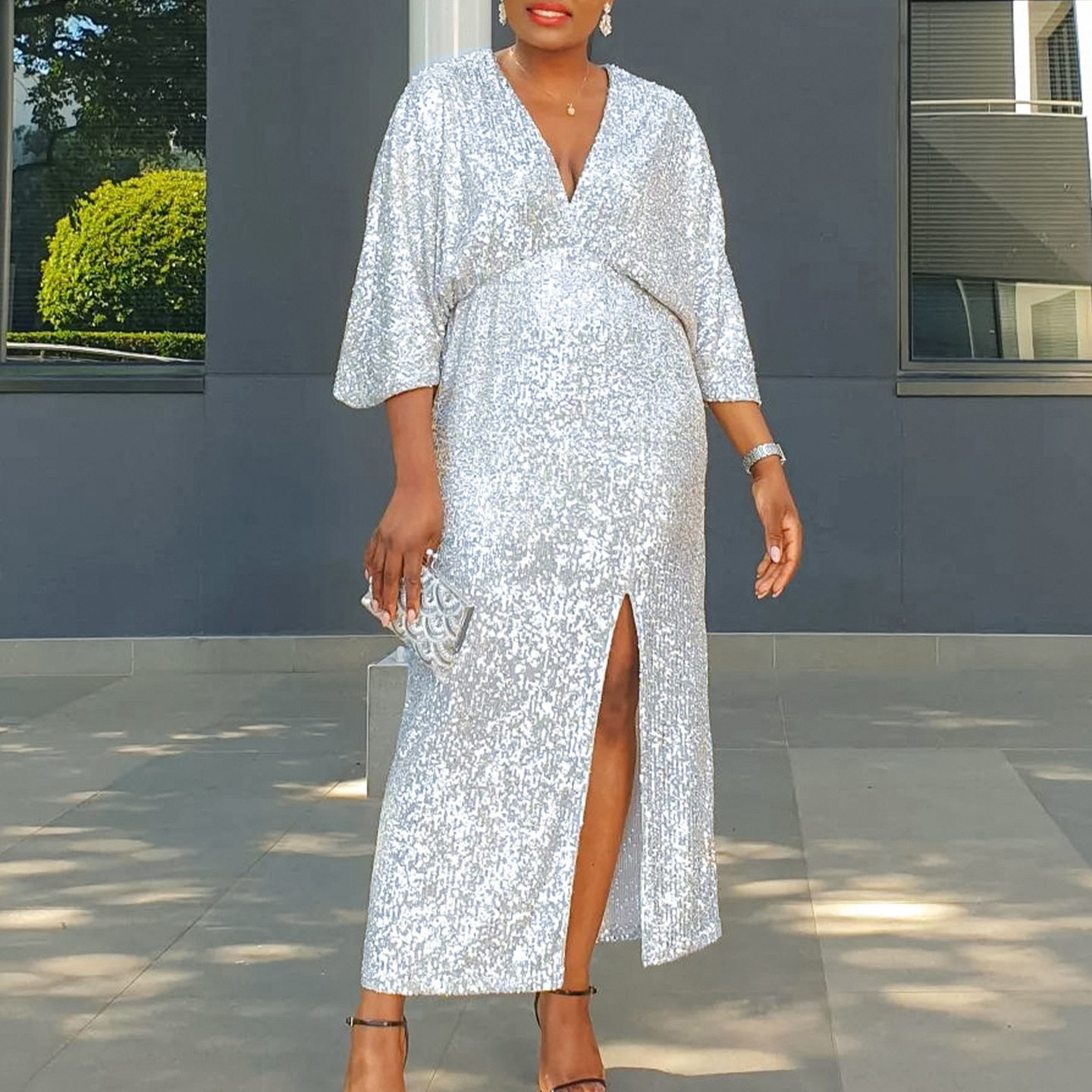 Plus Size Womens Long Dress Loose Fit V Neck Fashionable Sequins Side Slit Autumn Collection Wholesale Available