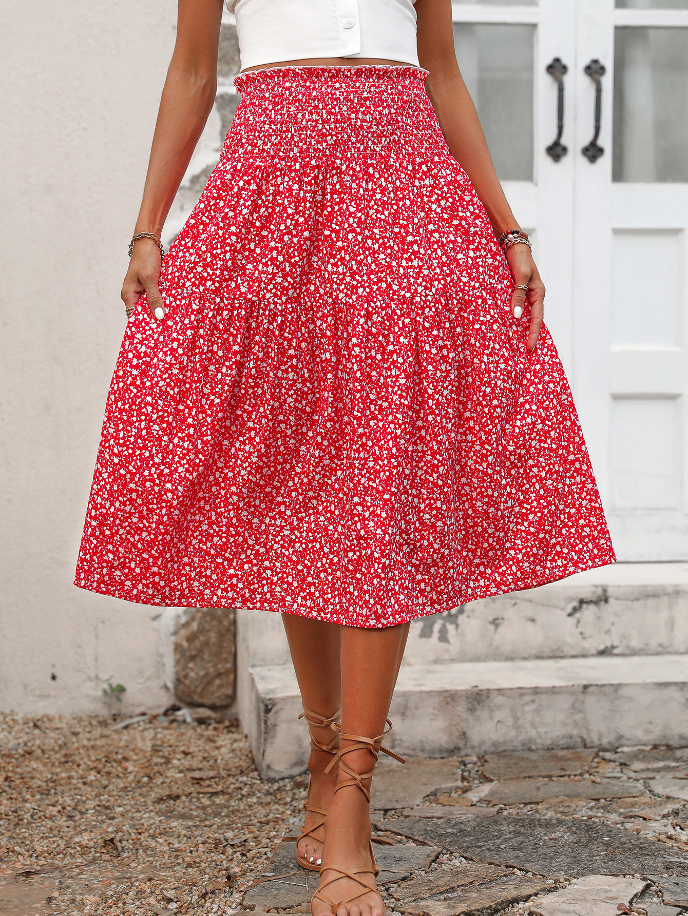 Floral Print Midi Skirt Summer Fashion Lightweight Fabric Stylish Design Perfect for Casual Outings Wholesale
