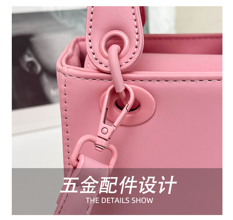 High-end Light Luxury Bag Women's New Style Elegant All-match Heavy Industry Embroidered Daofei Bag Crossbody Portable Small Square Bag 4 O1CN01yCxAsl1a0nNYKl77m !!2218817593268 0 cib