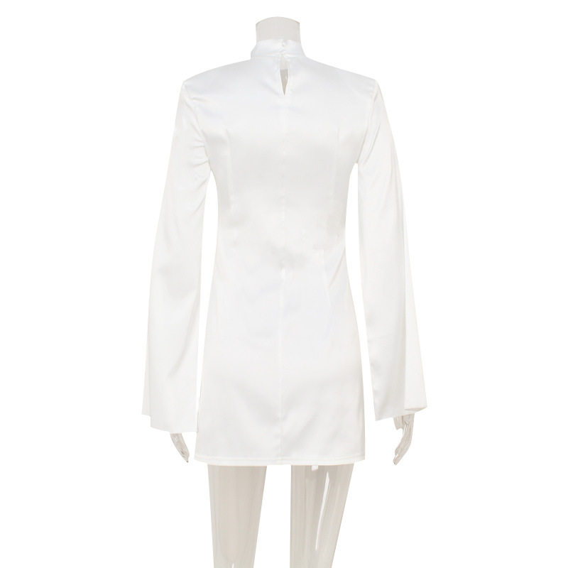 Elegant Satin Cape Sleeve Dress Slim Fit Luxurious Court Style Perfect for Formal Events Wholesale Available