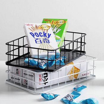 Manufacturer Wholesale Nordic Iron Mesh Storage Basket Cosmetics Storage Rack Snacks Sundries Desktop Storage Basket
