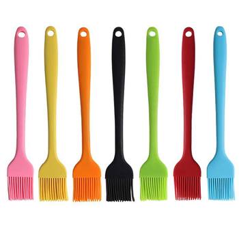 Silicone all-inclusive oil brush Silicone small size large oil brush baking oil brush barbecue oil brush utensils silicone oil brush