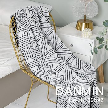 Nordic ins Style Grey Knitted Casual Small Wool Blanket Quilt Summer Thin Nap Sofa Blanket Single Blanket