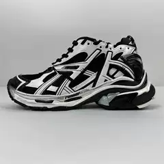 Wholesale from Putian, China: 7.0 Dad Shoes for Men and Women, Seventh Generation New Retro Distressed Sneakers