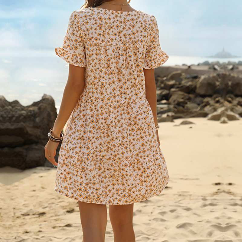 Floral Print Ruffle Hem Dress Sweetheart Neckline Short Sleeves Summer Style Perfect for Vacation Wholesale