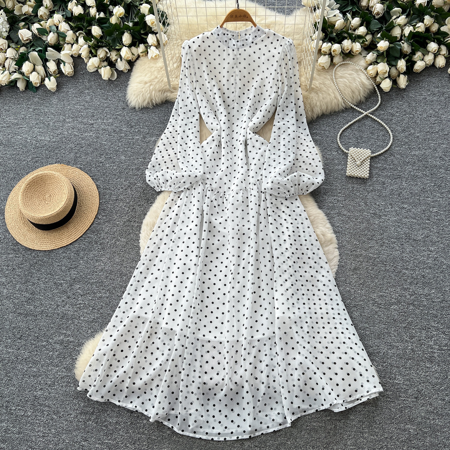 French Style High End Stand Collar Lantern Sleeve Polka Dot Dress Waist Defining Slim Fit Elegant Long Dress Autumn
