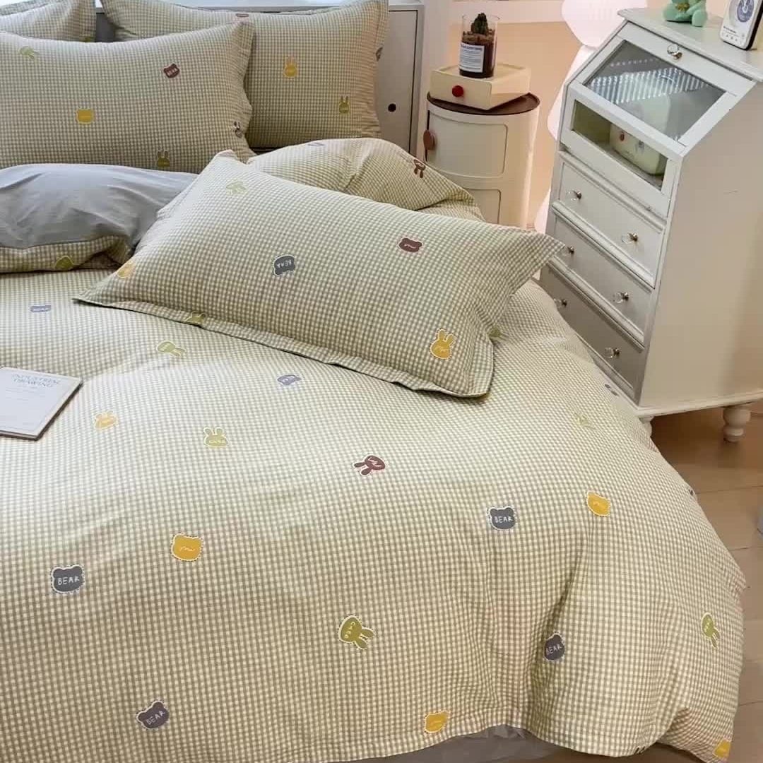 New Four-Piece Set of 100% Cotton Cartoon Ins Style Quilt Cover Bed Sheets Quilt Cover Bedroom Three-Piece Set for Home Use