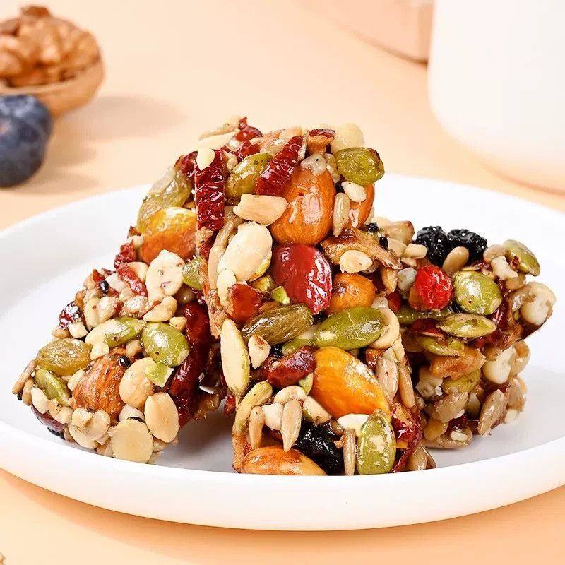 Astragalus, Codonopsis, Eight Treasures, Hand-Cut Cakes, Nuts, Almonds, Red Dates, Pumpkin Seeds, Walnuts, Melon Seeds, Etc. Snacks Are Shipped on Behalf of Others