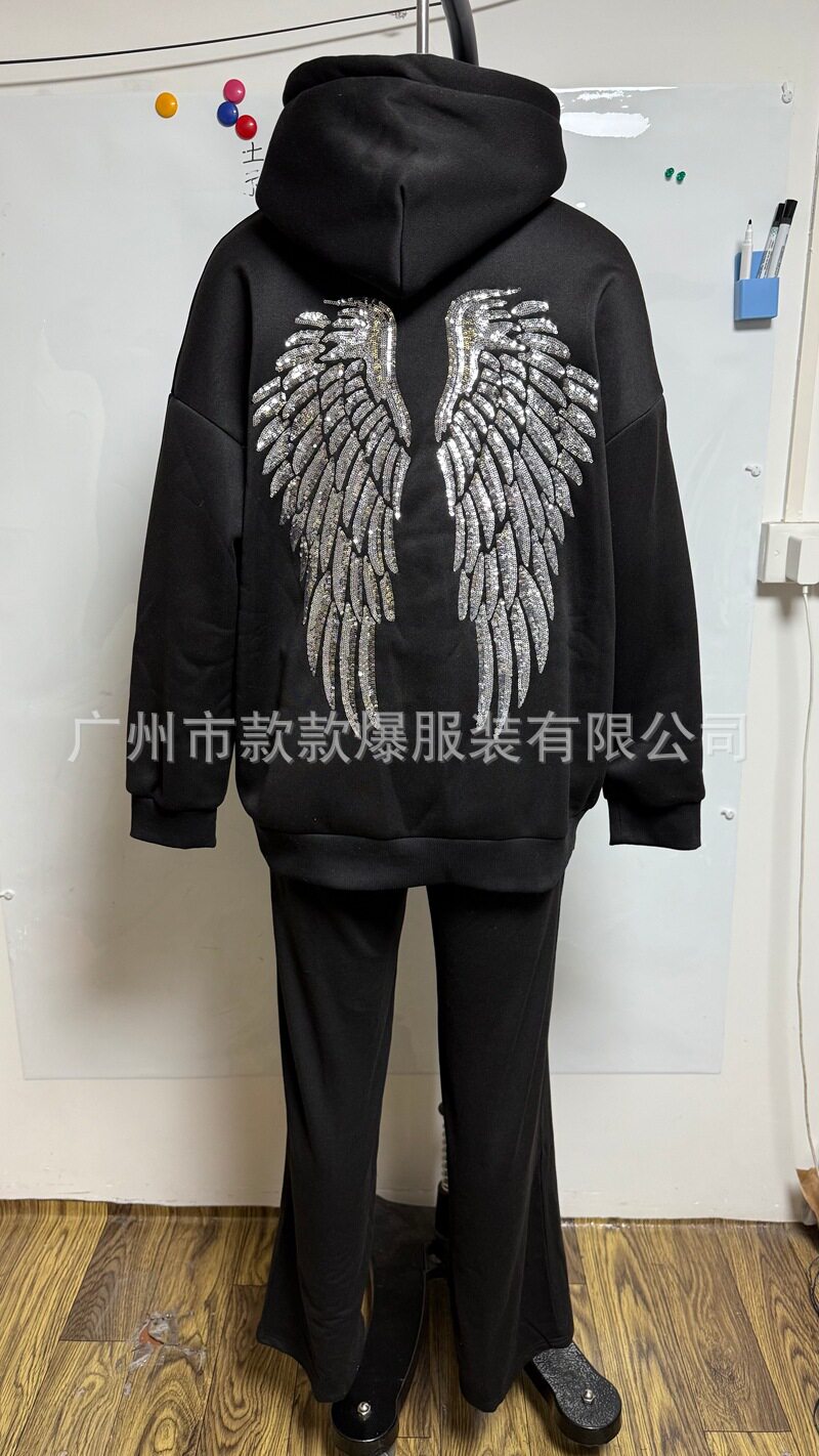 Womens Casual Set Solid Color Wing Design Sequin Embroidery Fashionable for Fall Winter Wholesale Available