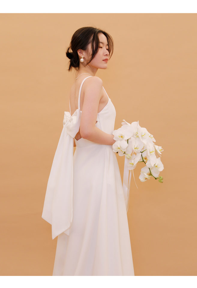 Váy Cưới/Đầm Cưới Hở Lưng Nơ Lớn Dáng Dài Màu Trắng chi tiết 8