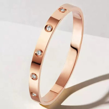 Cross-Border Popular Style, Cool Style, Niche Design, Titanium Steel Non-Fading Bracelet, Fashionable and Versatile, Light Luxury Temperament Bracelet