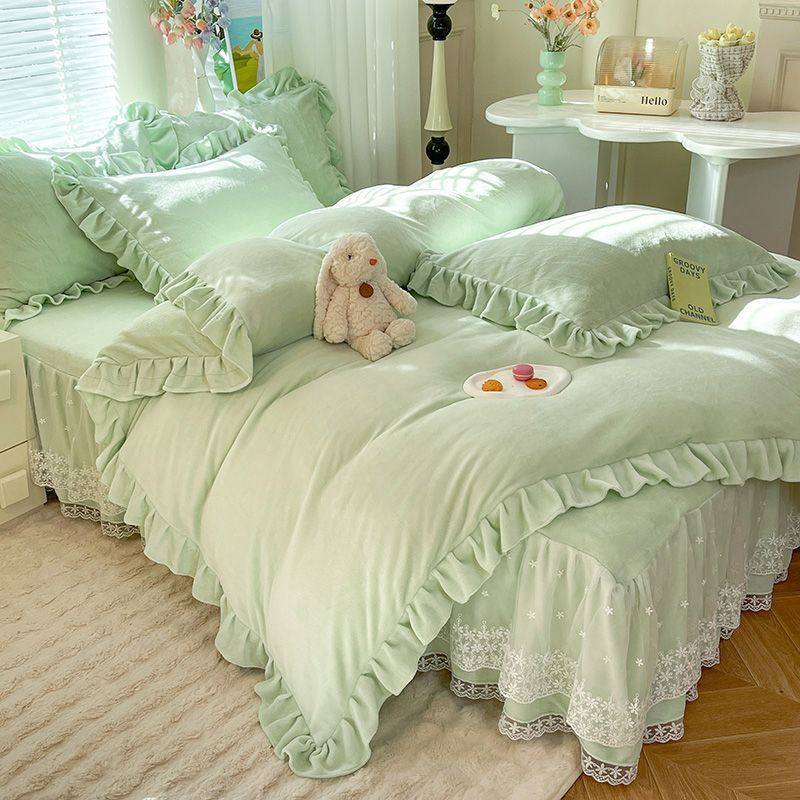 Winter Thickeneded Milk Velvet Four-Piece Lace Princess Bed Skirt Quilt Cover Three-Piece Coral Velvet Warm Ld