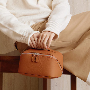 New Genuine Leather Storage Bag, Exquisite Multifunctional Genuine Leather Travel Cosmetic Bag, Women's Cowhide Compact Portable Toiletry Bag