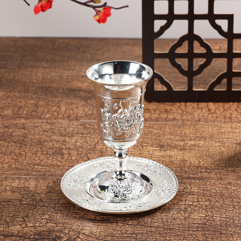 Small wine glass one Cup European-style advanced white wine glass creative household metal white wine glass retro creative small ornaments