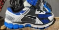 Vomero 5 dark blue white gray