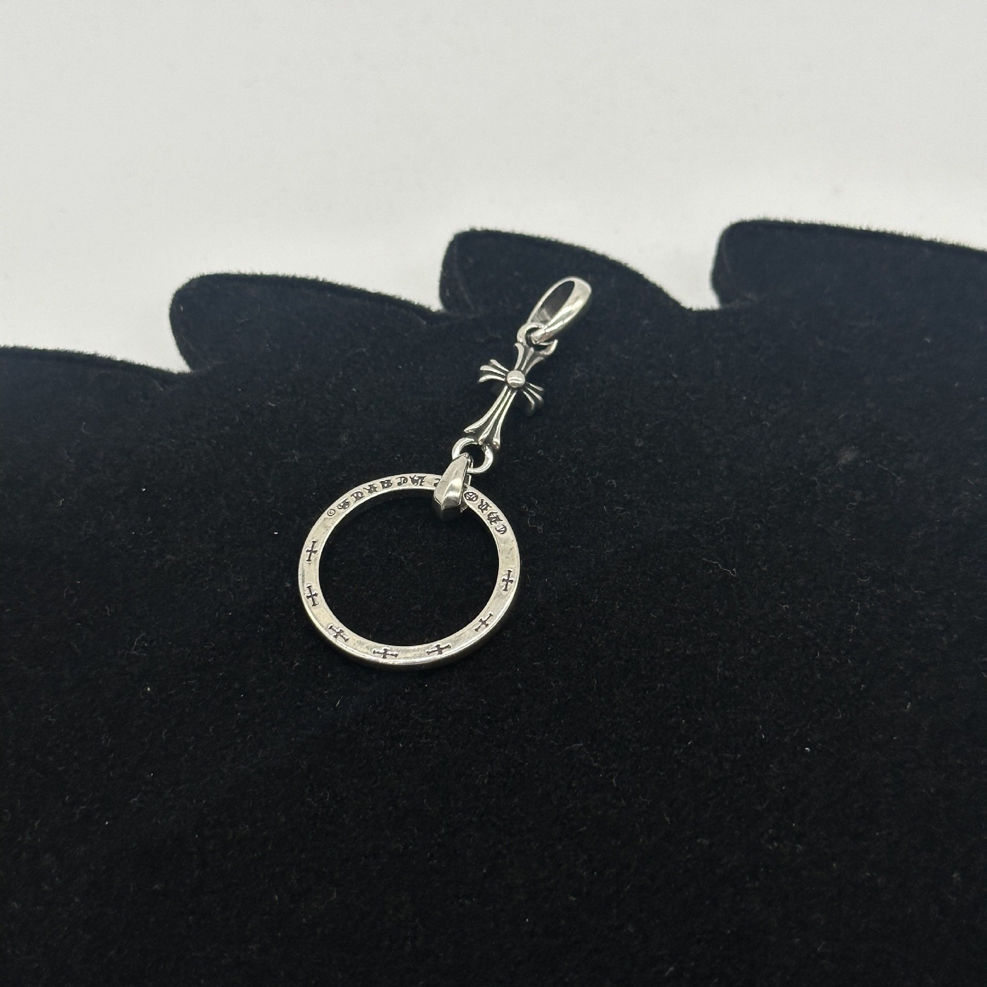 シングルペンダント 82