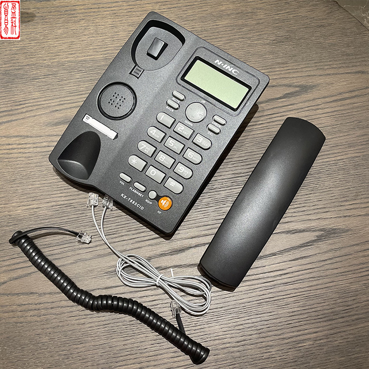 现货供应英文外贸电话机KX-885CID来电显示办公 家用电话白色