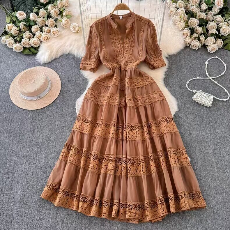French Elegant Lace Patchwork Dress Summer Long Dress with Puff Sleeves Vacation Wear for Women OEM Available