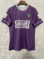 Short sleeves 43
