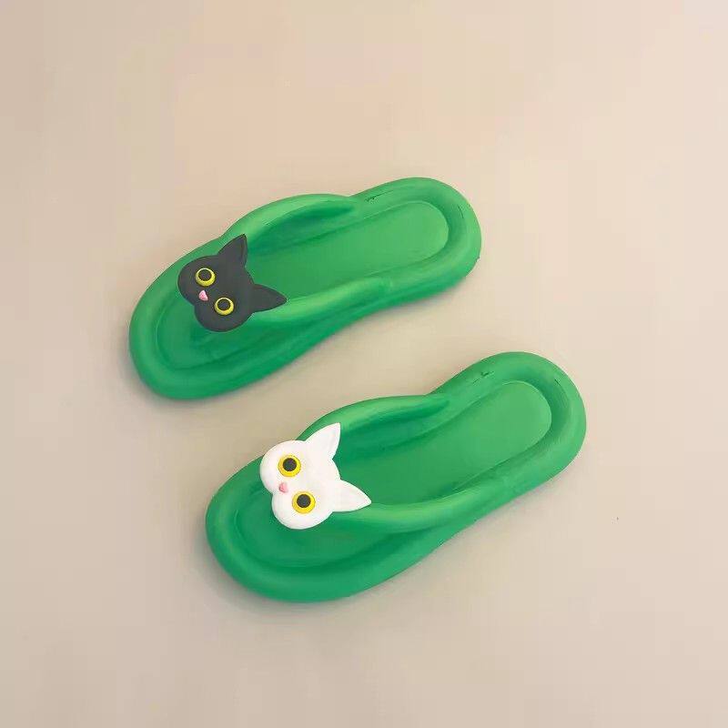 Slippers Women's Summer 2024 New Cartoon Flat Non-slip Beach Shoes Thick-soled Summer Clip Flip-flops for Outer Wear