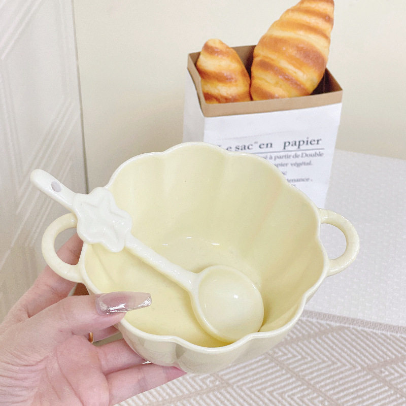 カスタード - 6inch ツインイヤーボウル [1 ボウル、1 スタースプーン]