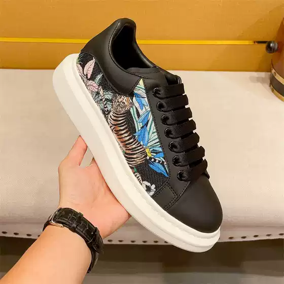 Mark Gucci French Luxury Men's Shoes 2025 New Fashion Versatile Casual Sneakers Thick-Soled Height-Increasing White Shoes