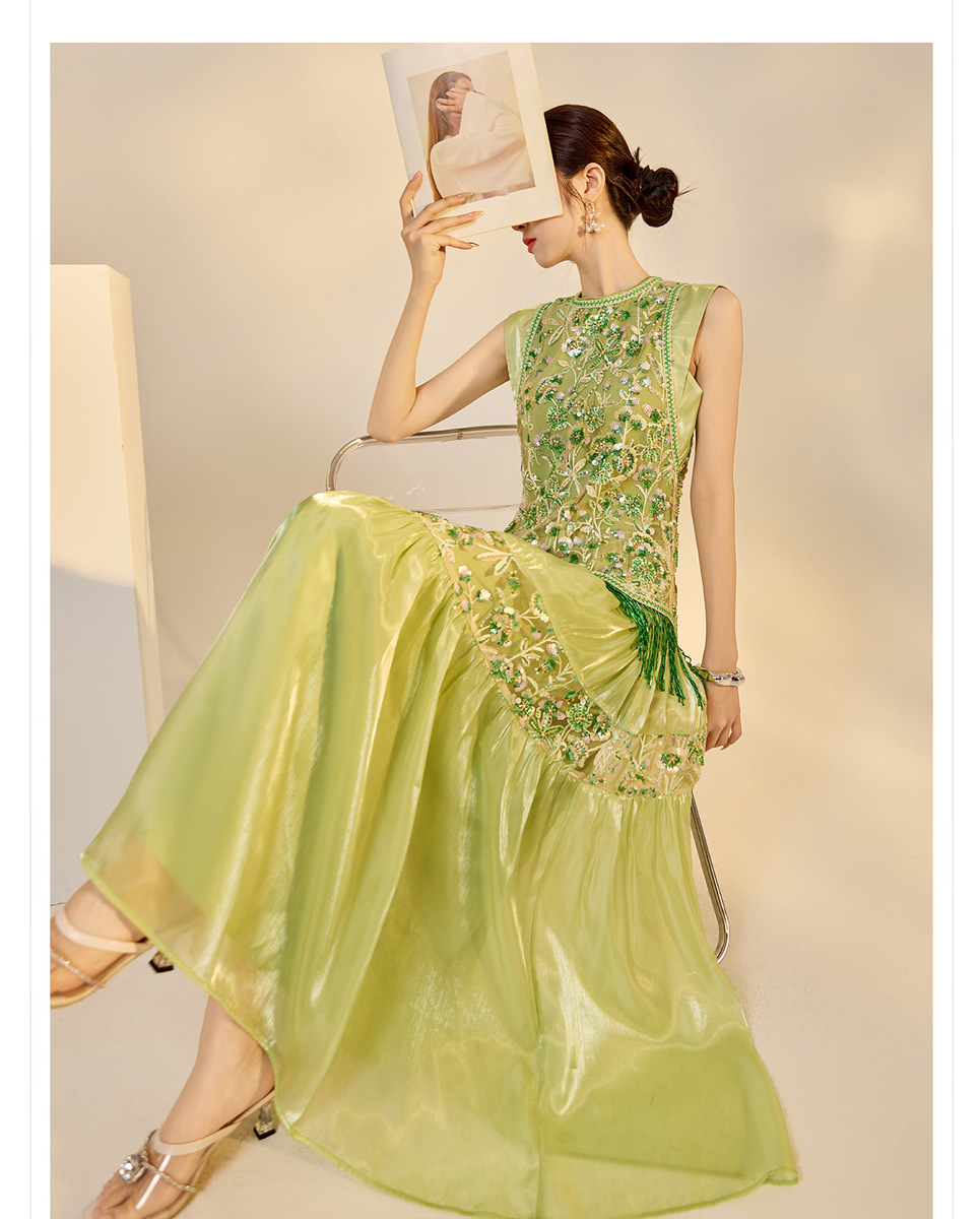 Đầm maxi nữ thêu đính cườm tay phồng dáng suông — Cloud Water Blue (Giao hàng ngay hôm nay), Cloud Water Blue (Giao hàng trong 7 ngày), Jasper Green (phát hành cùng ngày), Jasper xanh (giao hàng trong 7 ngày)