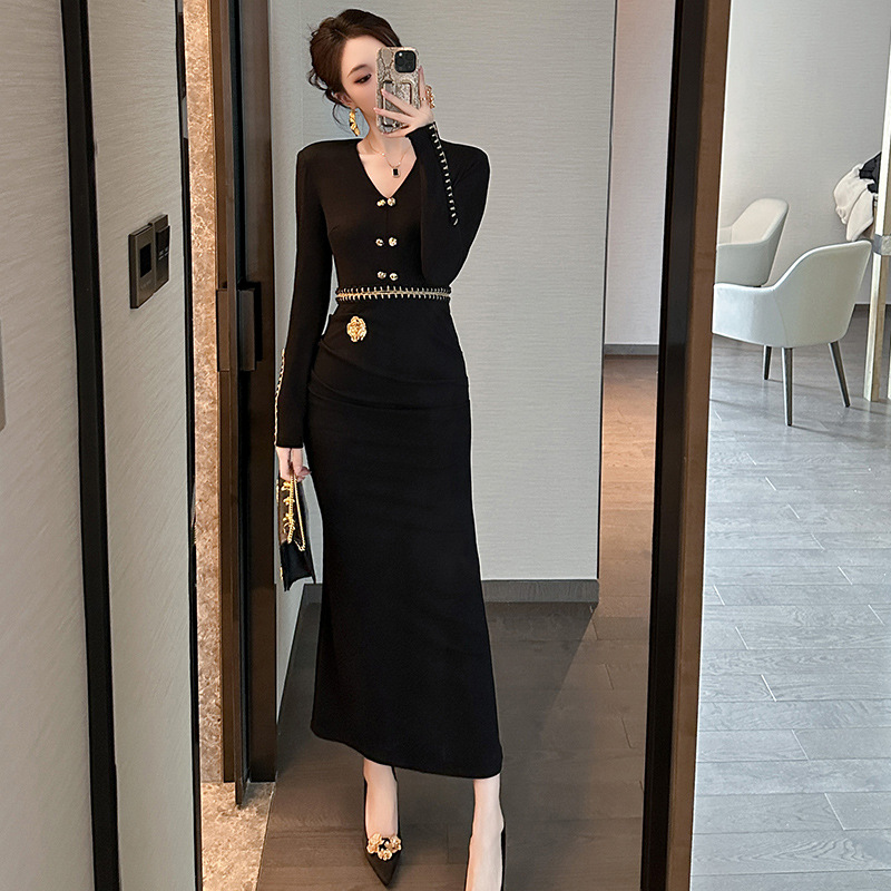 (Mới) Mã B0661 Giá 1280K: Váy Đầm Liền Thân Nữ Chtdng Cao 10Cm Dáng Ôm Body Gợi Cảm Sexy Hàng Mùa Xuân Thu Đông Cổ Chữ V Thời Trang Nữ Chất Liệu G04 10 Sản Phẩm Mới, (Miễn Phí Vận Chuyển Toàn Quốc).