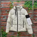 8611m White