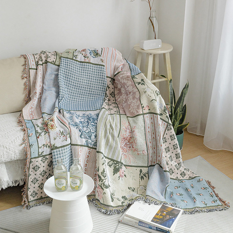 2025 Spring and Summer New Splicing Sofa Towel Non-Slip Illustration Thread Blanket Famous Sofa Cover Cloth Tapestry Wholesale