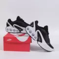 Max boutique-03