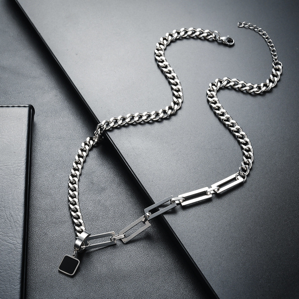 项链男钛钢不掉色简约百搭饰品女毛衣链新款时尚个性爆款嘻哈配饰