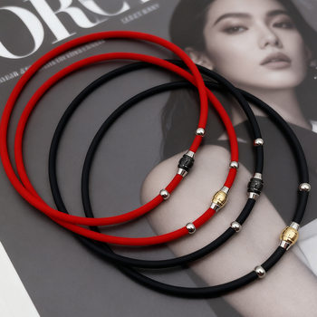 European and American Hot-Selling Silicone Necklaces Negative Ion Energy Men's and Women's Necklaces Versatile Sports Style Anti-Static Neck Rings