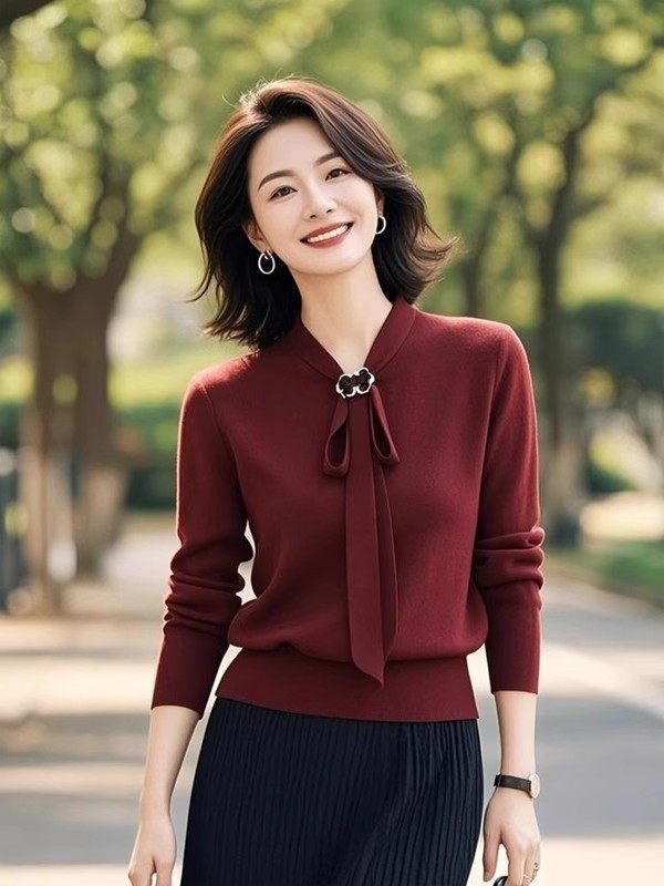 Red Lace-Up Slim Long-Sleeved Knitwear for Women in Spring and Autum New Style, Elegant and Light, Mature Style with Skirt Two-Piece Set
